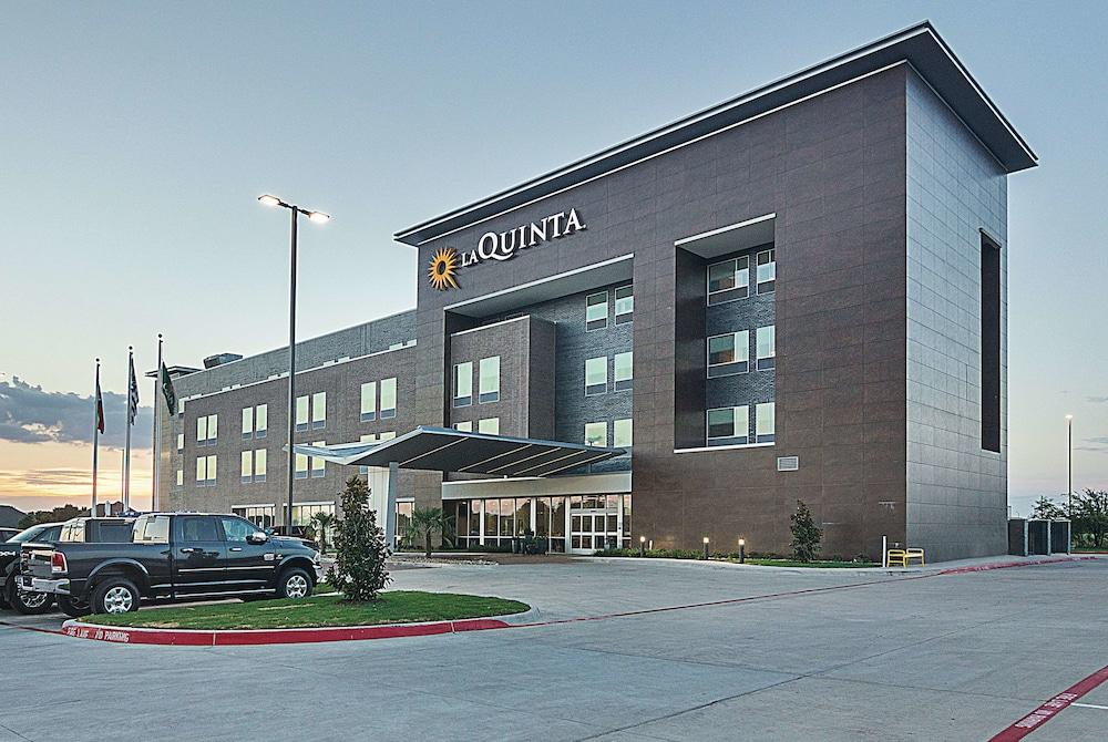 Four Points by Sheraton Plano