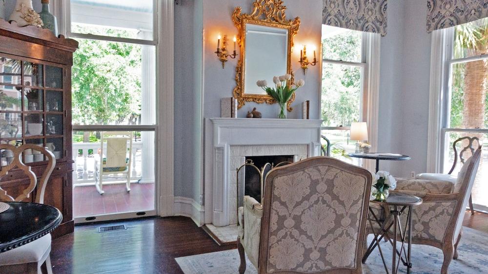 Forsyth Park Inn