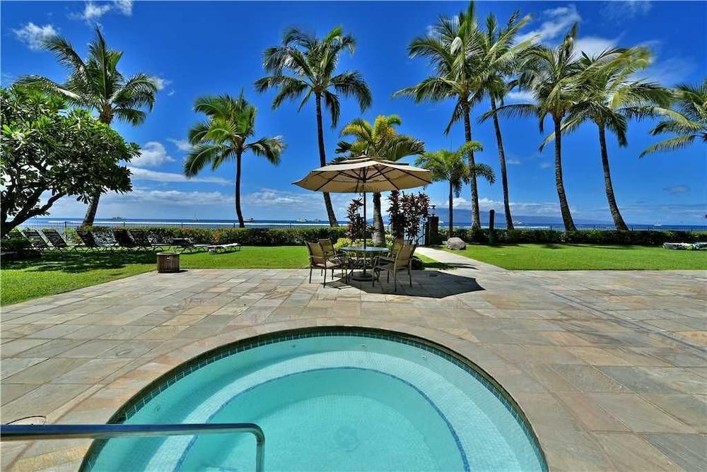 Lahaina Shores