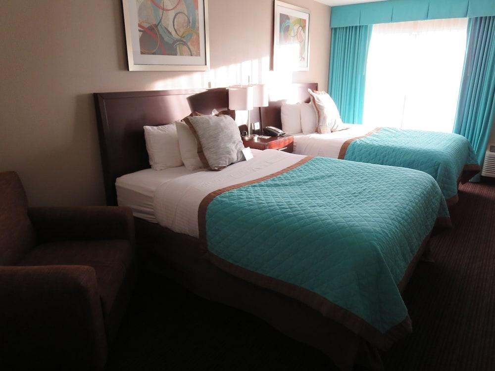 Wyndham Garden Midland