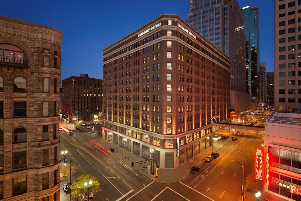 Embassy Suites by Hilton Minneapolis Downtown