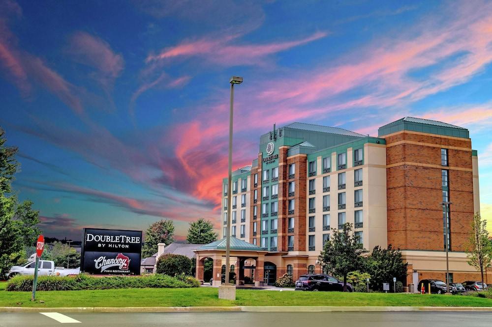 Doubletree by Hilton Pleasant Prairie Kenosha