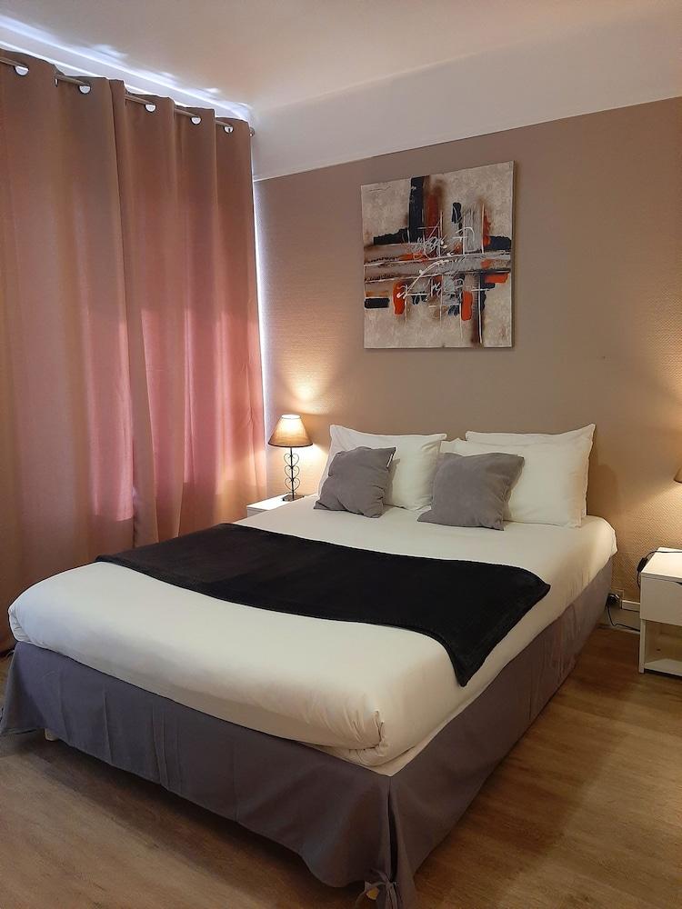HOTEL BELLEVUE CANNES