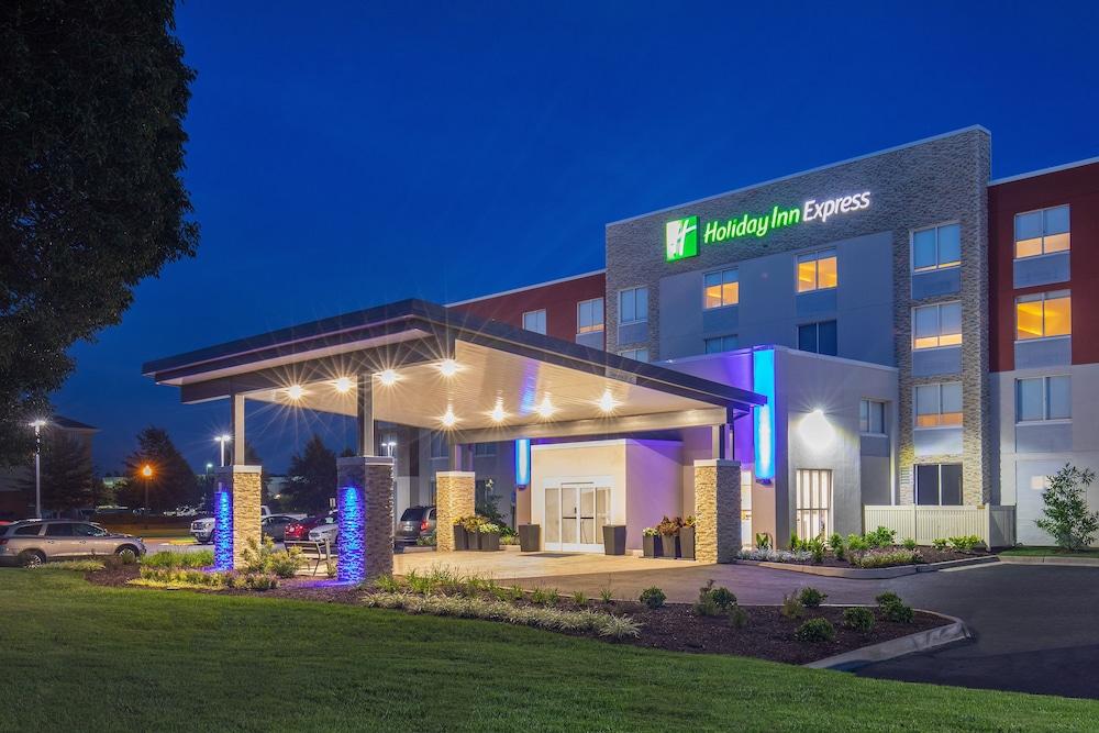 Holiday Inn Express Chesapeake-Norfolk