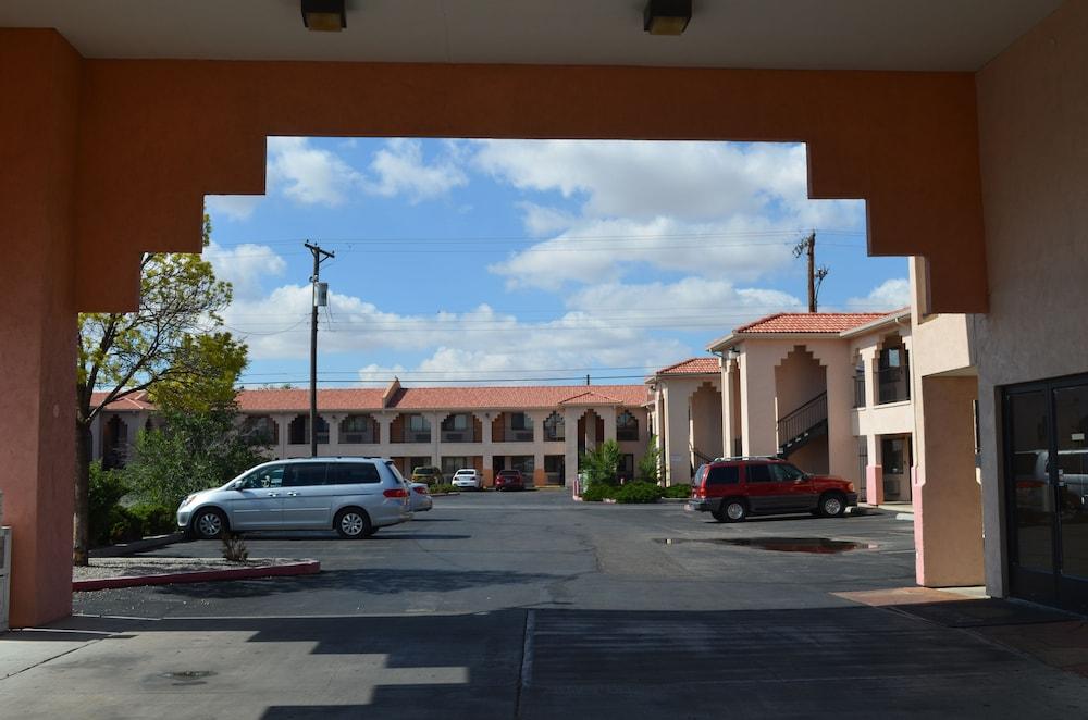 Luxury Inn