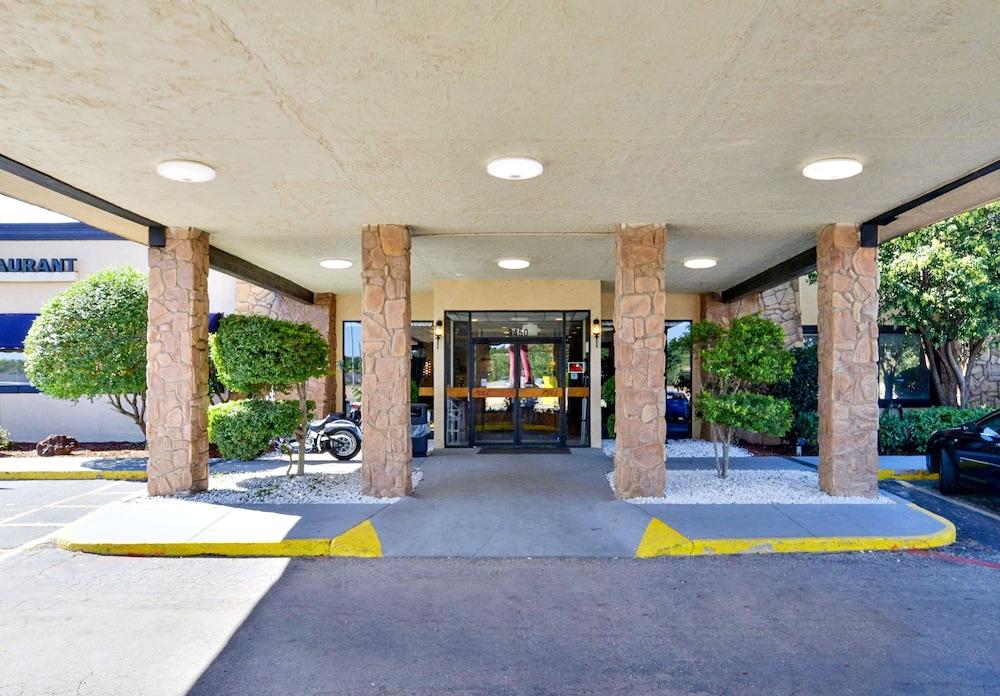 Hotel 34FIFTY