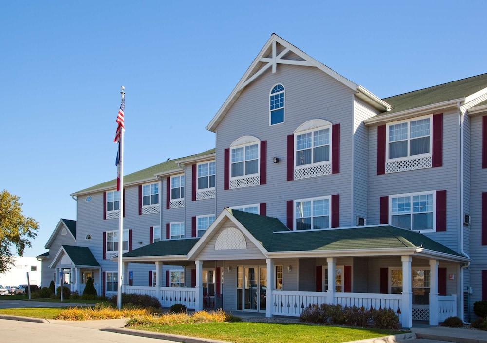 Country Inn & Suites by Radisson, Cedar Falls, IA