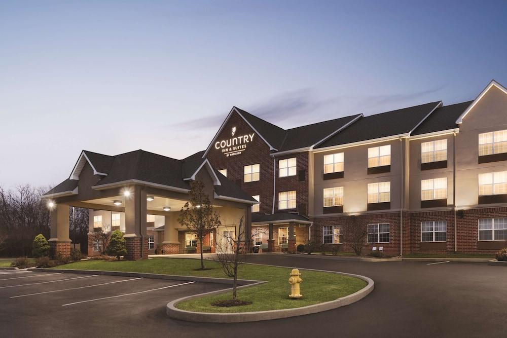 Country Inn & Suites by Radisson, Fairborn South,