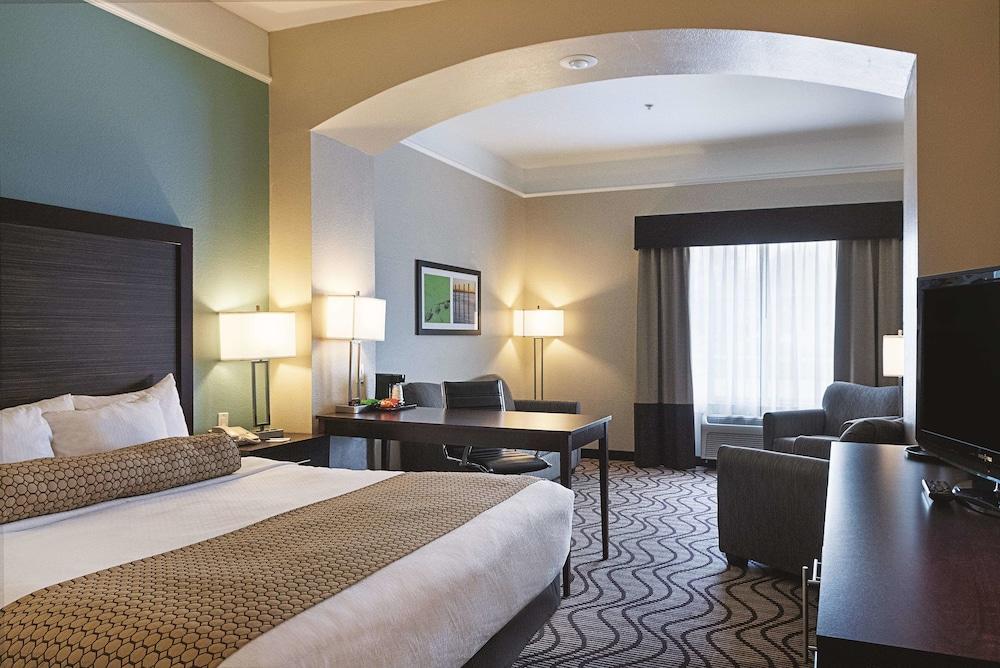 La Quinta Inn & Suites by Wyndham Houma