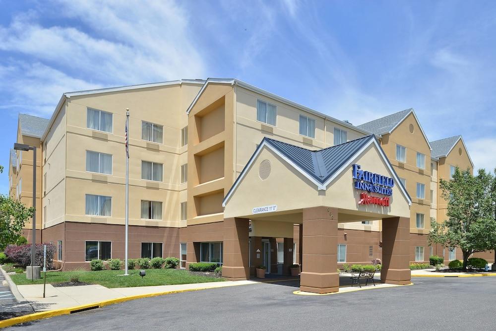 Fairfield Inn Suites Mt Laurel