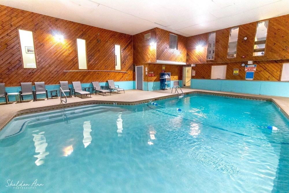 Eastern Inn & Suites