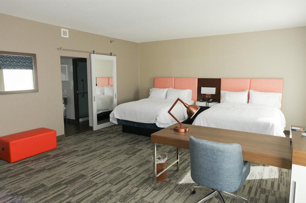 Hampton Inn & Suites Lafayette Medical Center, CO