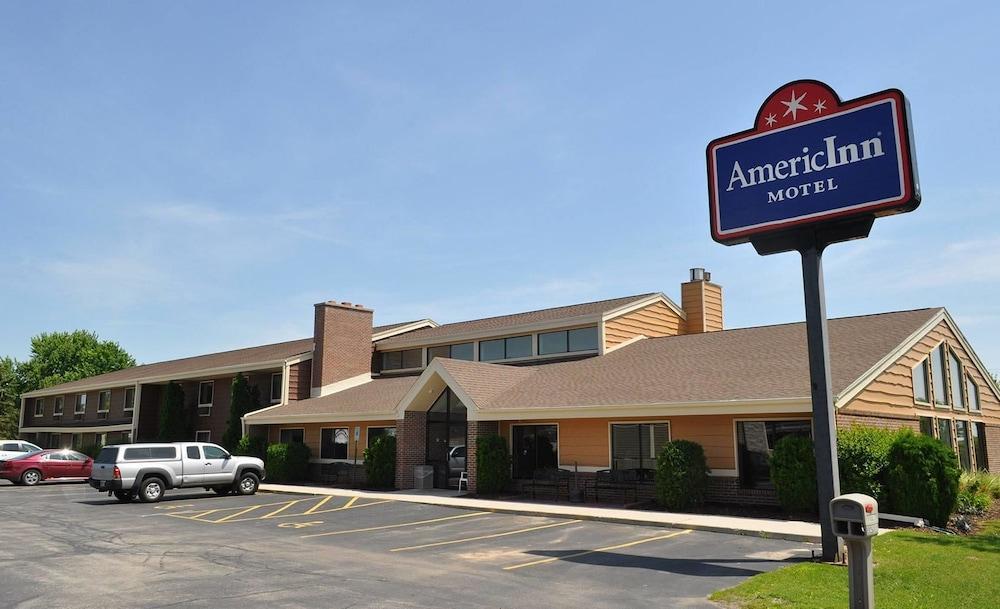 AmericInn by Wyndham Plymouth