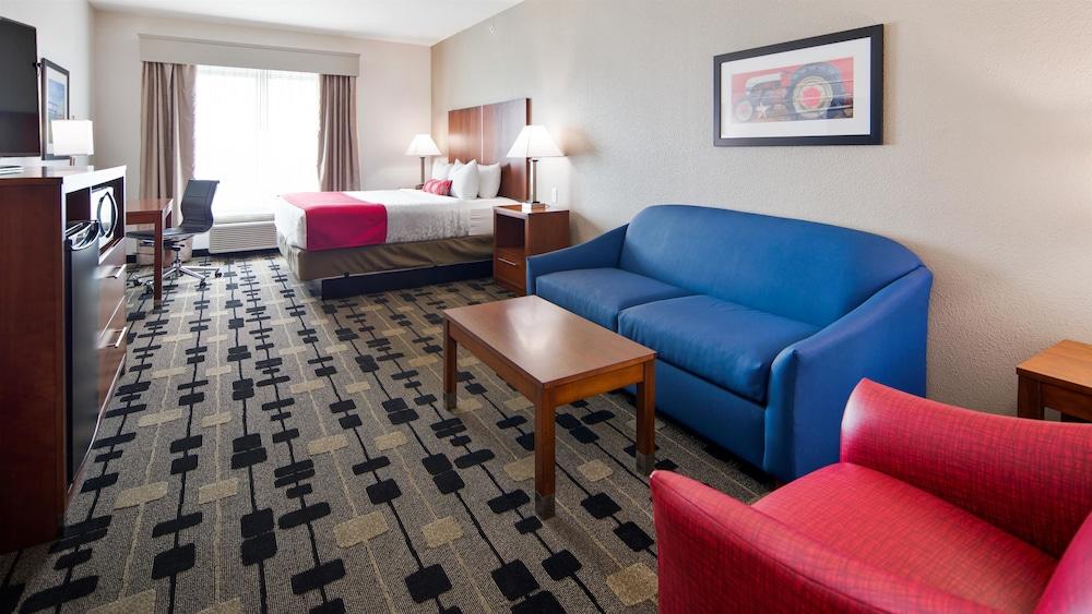 Best Western Plus Big Lake Inn