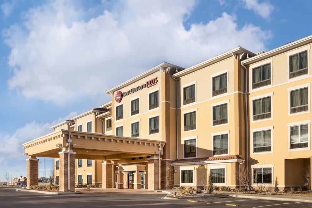 Best Western Plus Hudson Hotel & Suites
