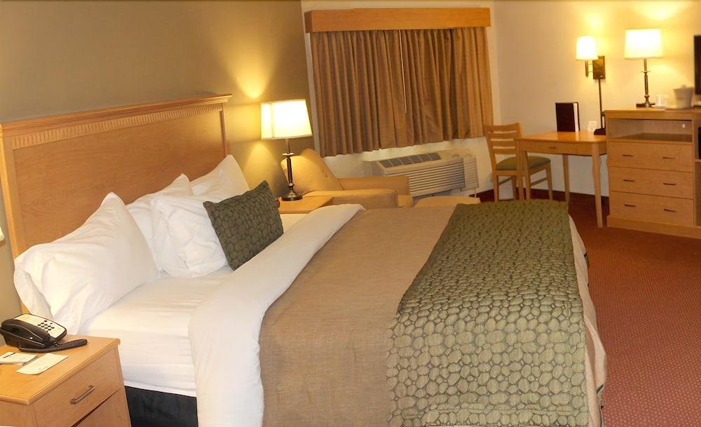 AmeriVu Inn & Suites - Waconia