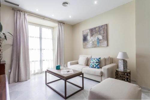 GREEN-APARTMENTS SIERPES