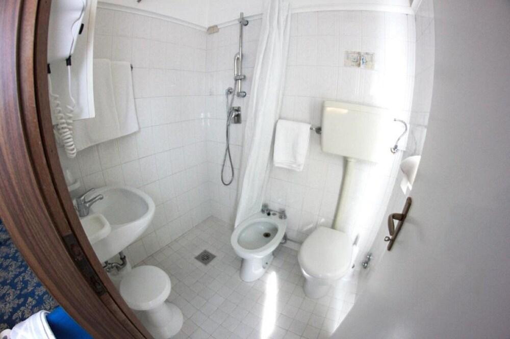 Fotos del hotel - HOTEL MODERNO