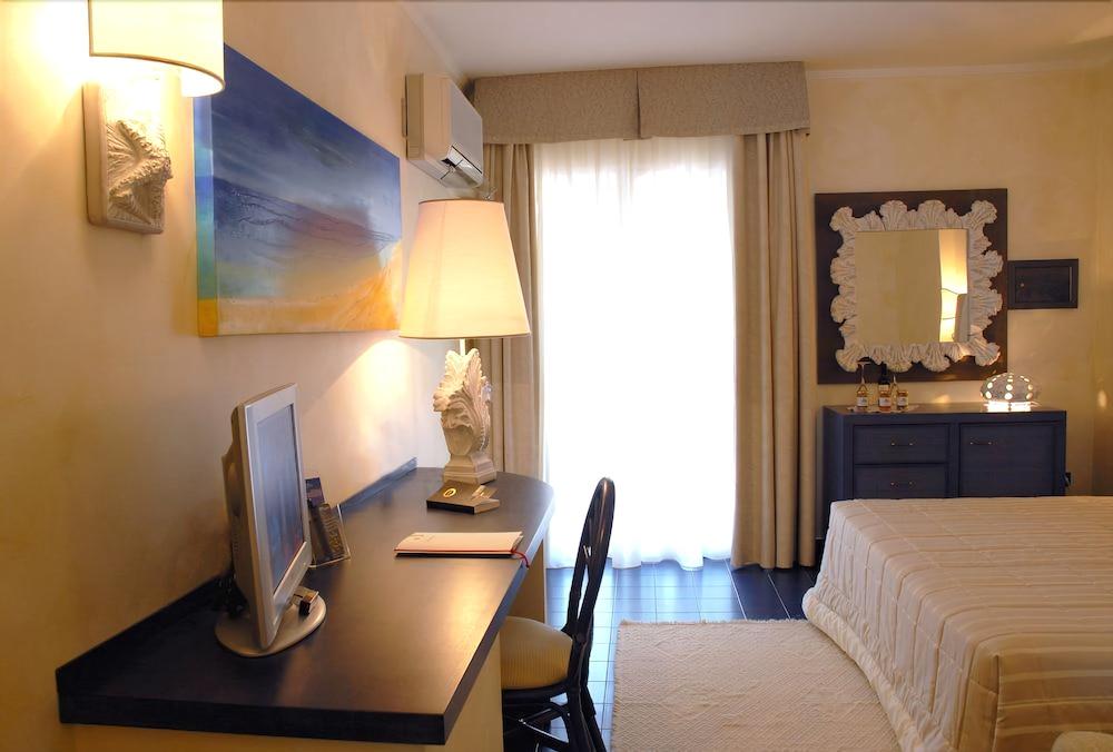 Fotos del hotel - BAIA DEI FARAGLIONI LUXURY BEACH RESORT