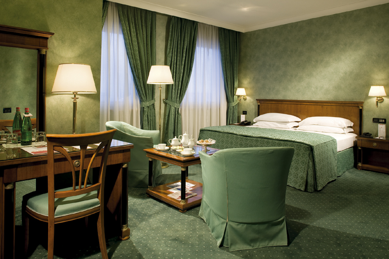 Fotos del hotel - RAMADA NAPLES CITY CENTER