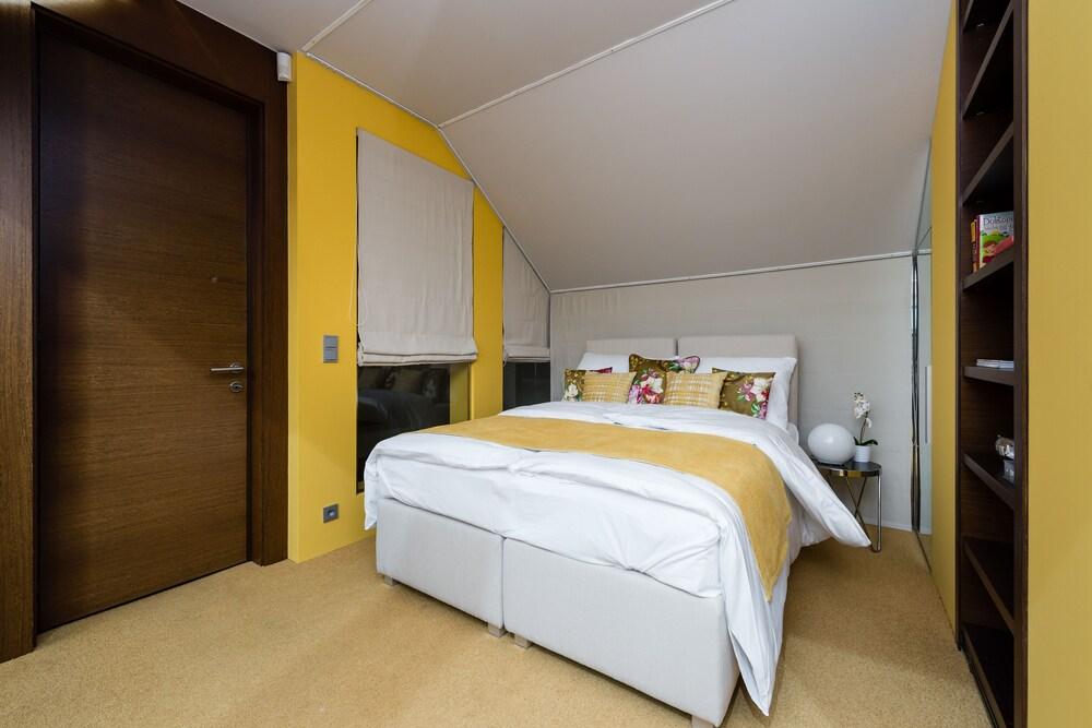 Fotos del hotel - EMPIRENT Grand Central Apartments