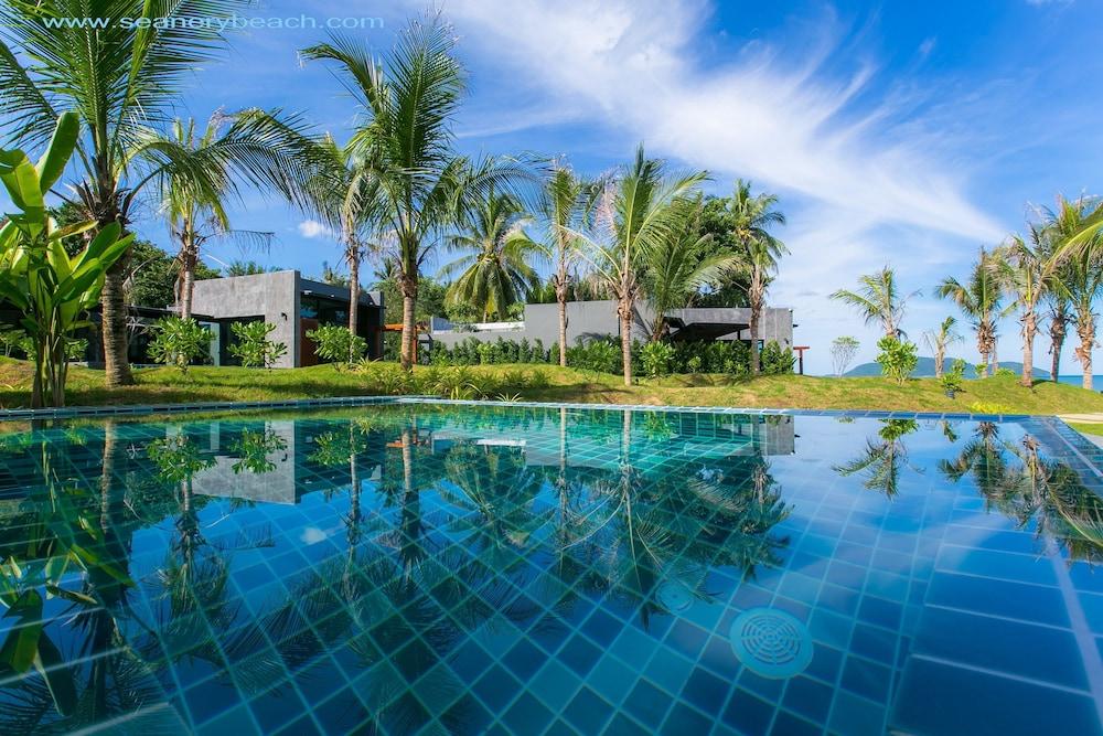 SEAnery Beach Resort