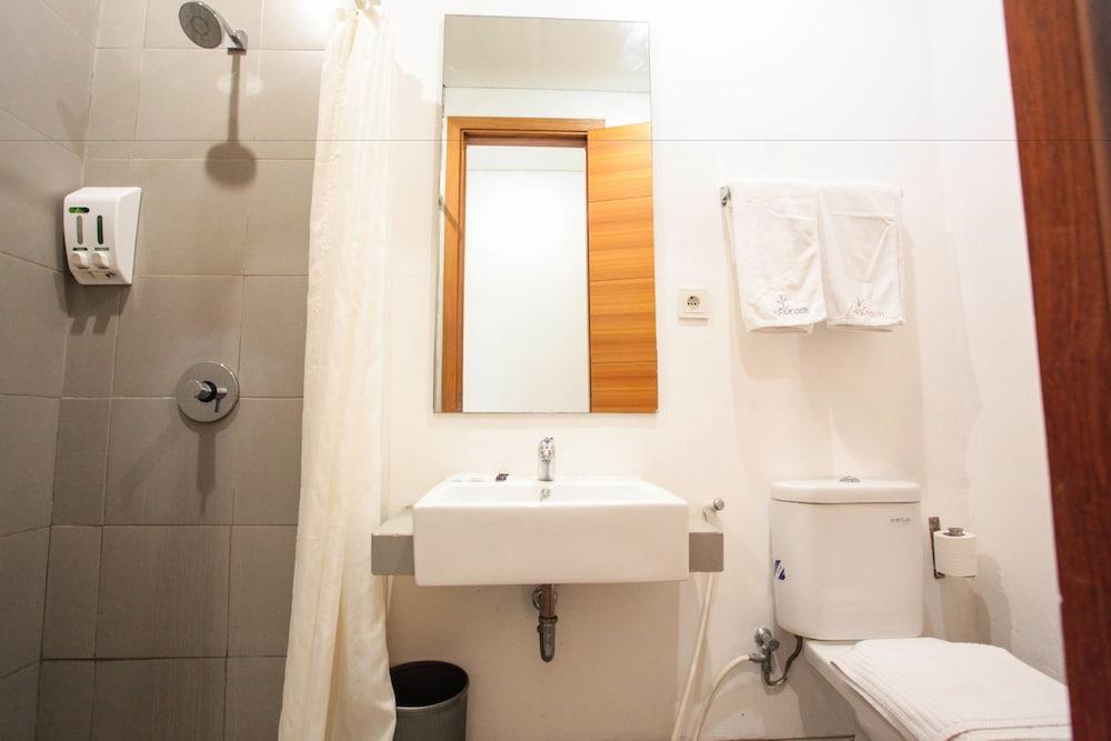 Fotos del hotel - LeGreen Suite Kuningan
