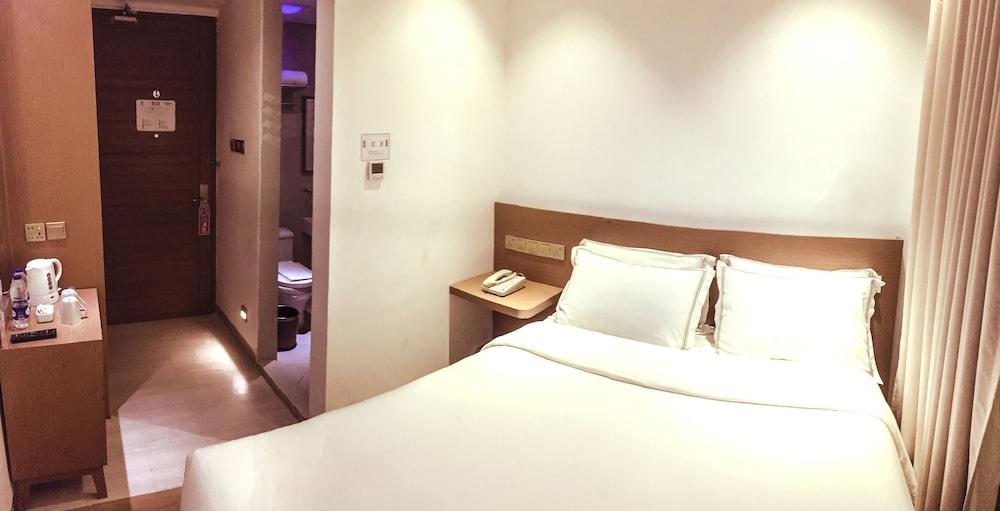 Fotos del hotel - Heef Hotel Pasar Baru Powered by Archipelago
