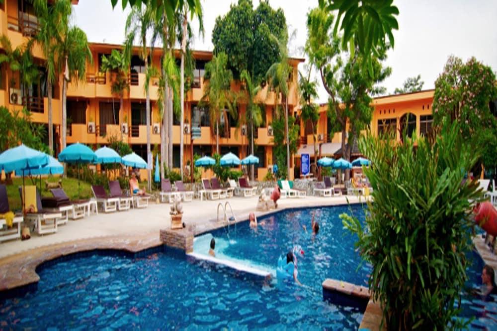 Peace Resort Pattaya