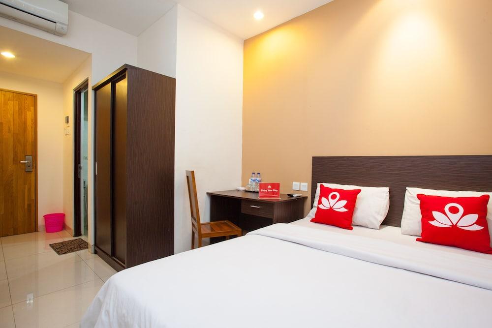 Fotos del hotel - ZEN Rooms Palmerah Barat