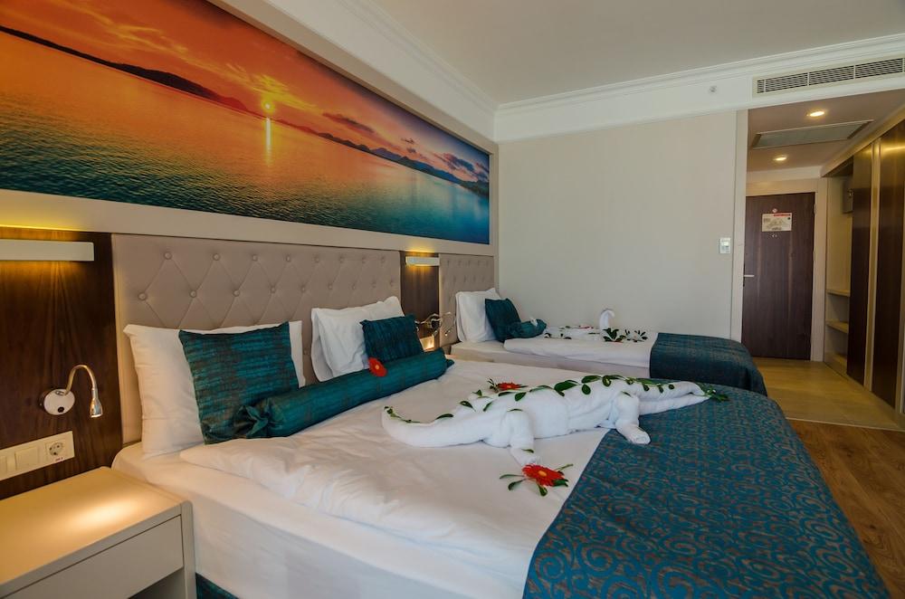 Fotos del hotel - THE LUMOS DELUXE RESORT HOTEL & SPA
