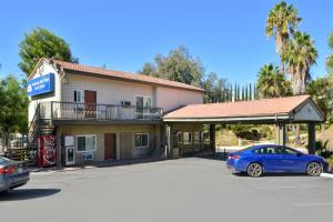 Granada Inn