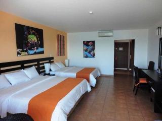 Hotel ROYAL DECAMERON MOMPICHE