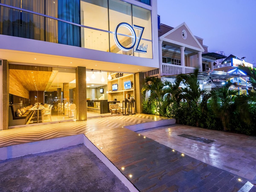 OZ HOTEL