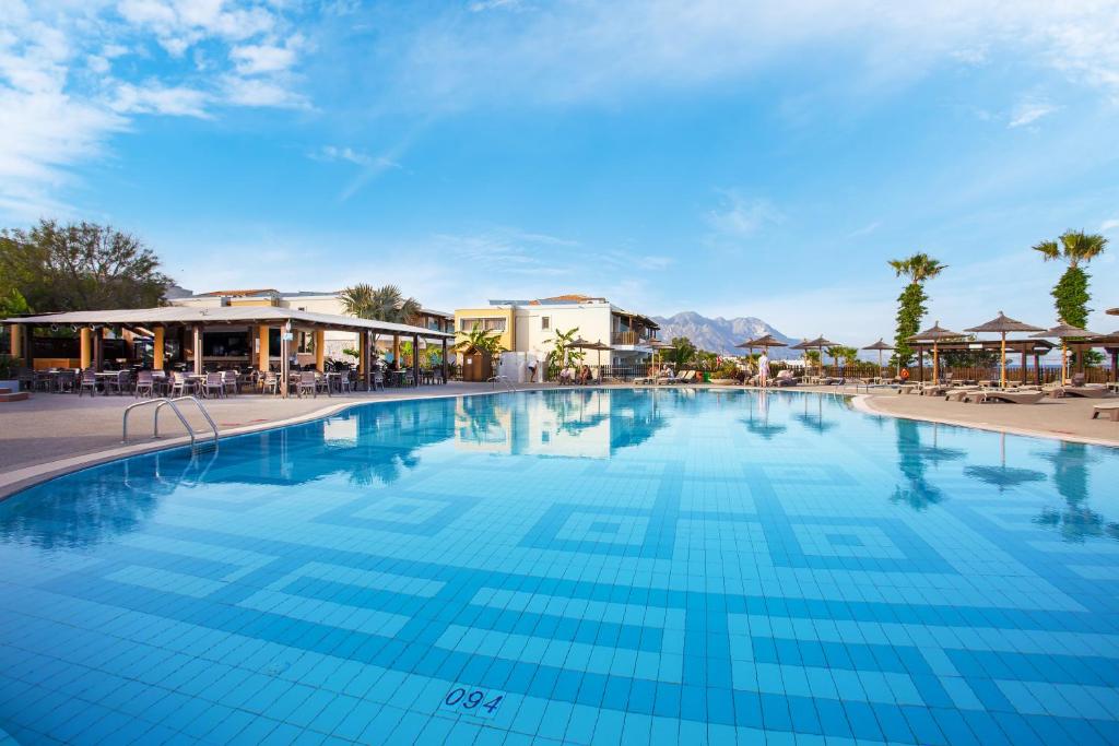 Fotos del hotel - GRAND BLUE BEACH HOTEL