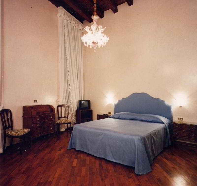 Fotos del hotel - PICCOLA FENICE
