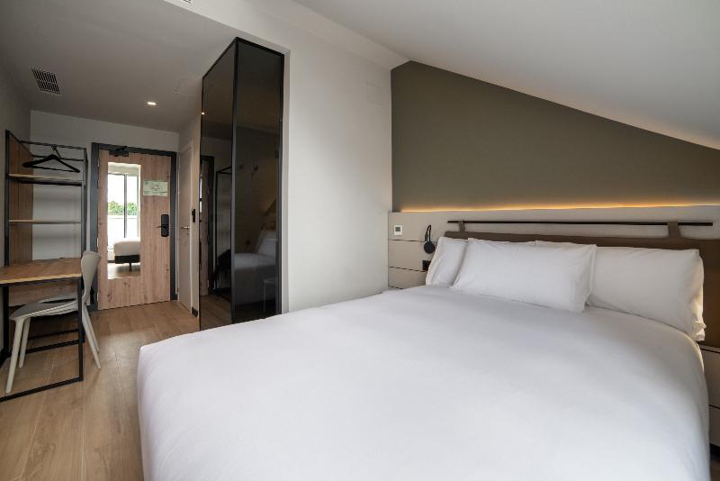 Fotos del hotel - Bed4U Santander