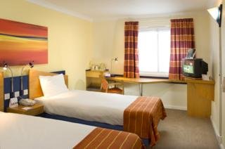 Fotos del hotel - Holiday Inn Express London - Dartford