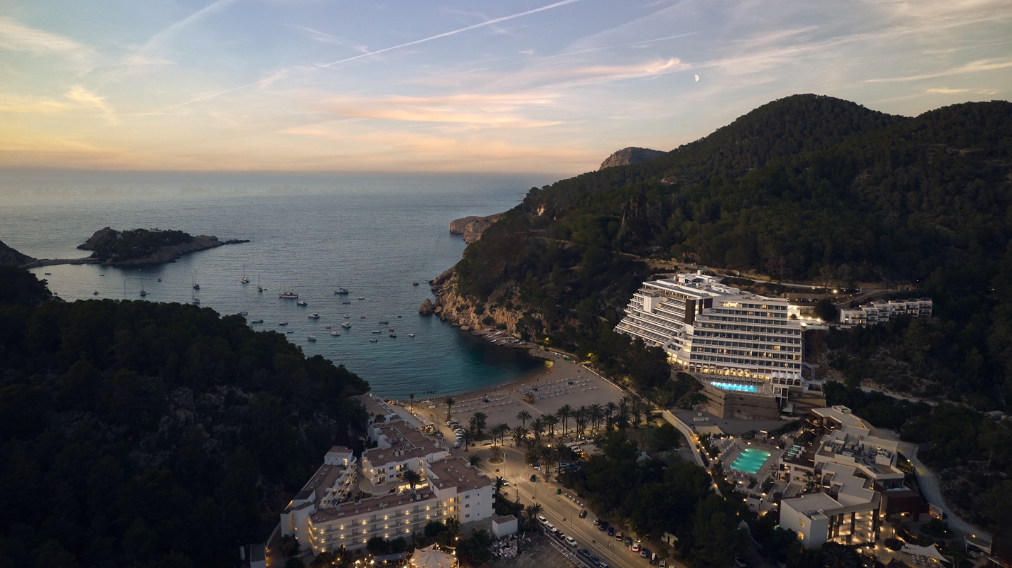 Fotos del hotel - Cala San Miguel Ibiza Resort, Curio Collection by Hilton
