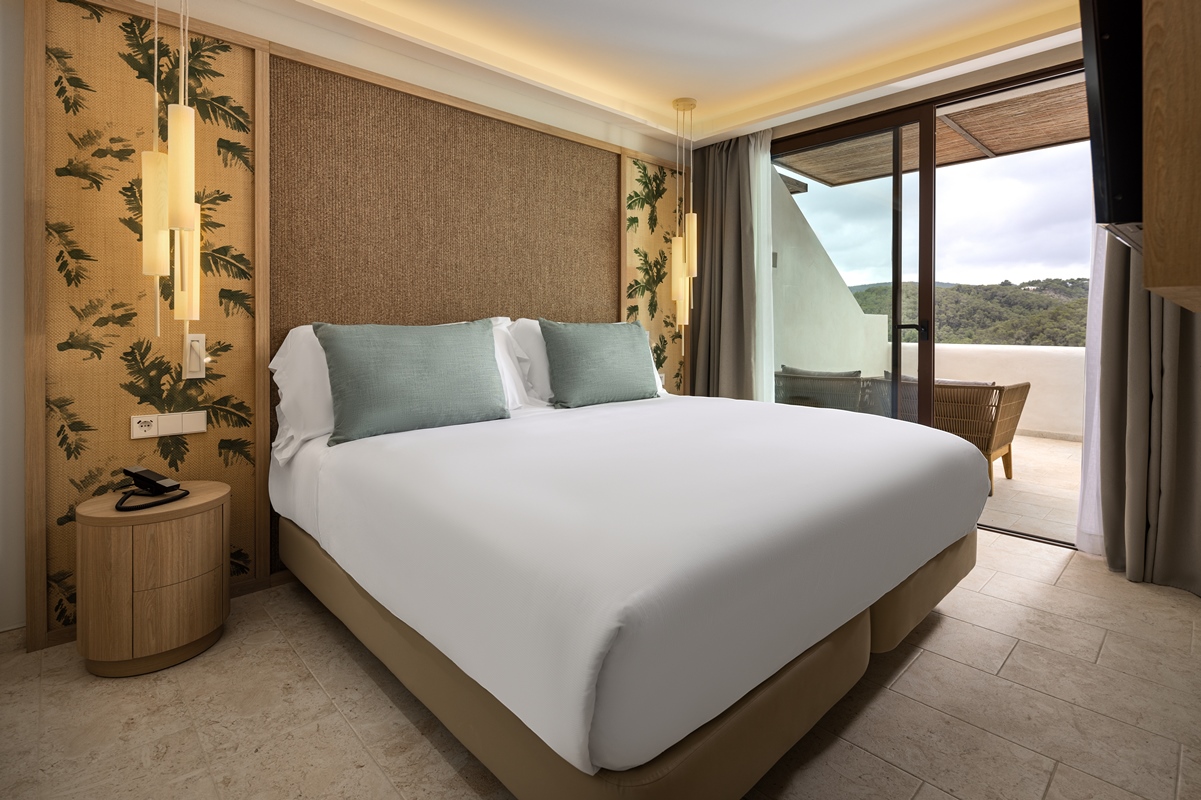 Fotos del hotel - Cala San Miguel Ibiza Resort, Curio Collection by Hilton