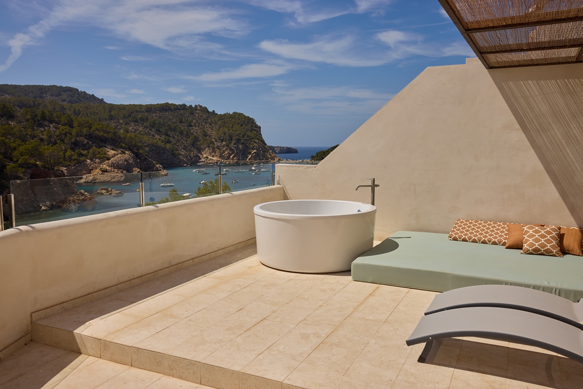 Fotos del hotel - Cala San Miguel Ibiza Resort, Curio Collection by Hilton
