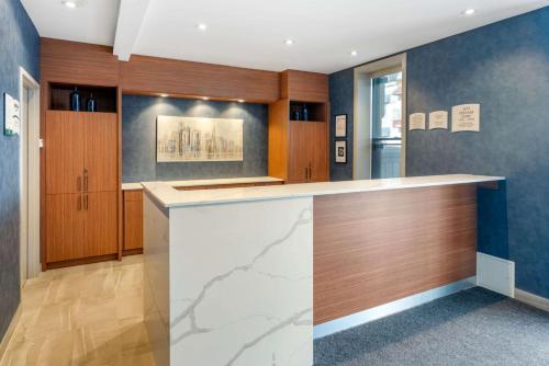 Fotos del hotel - Quality Inn Centre-Ville