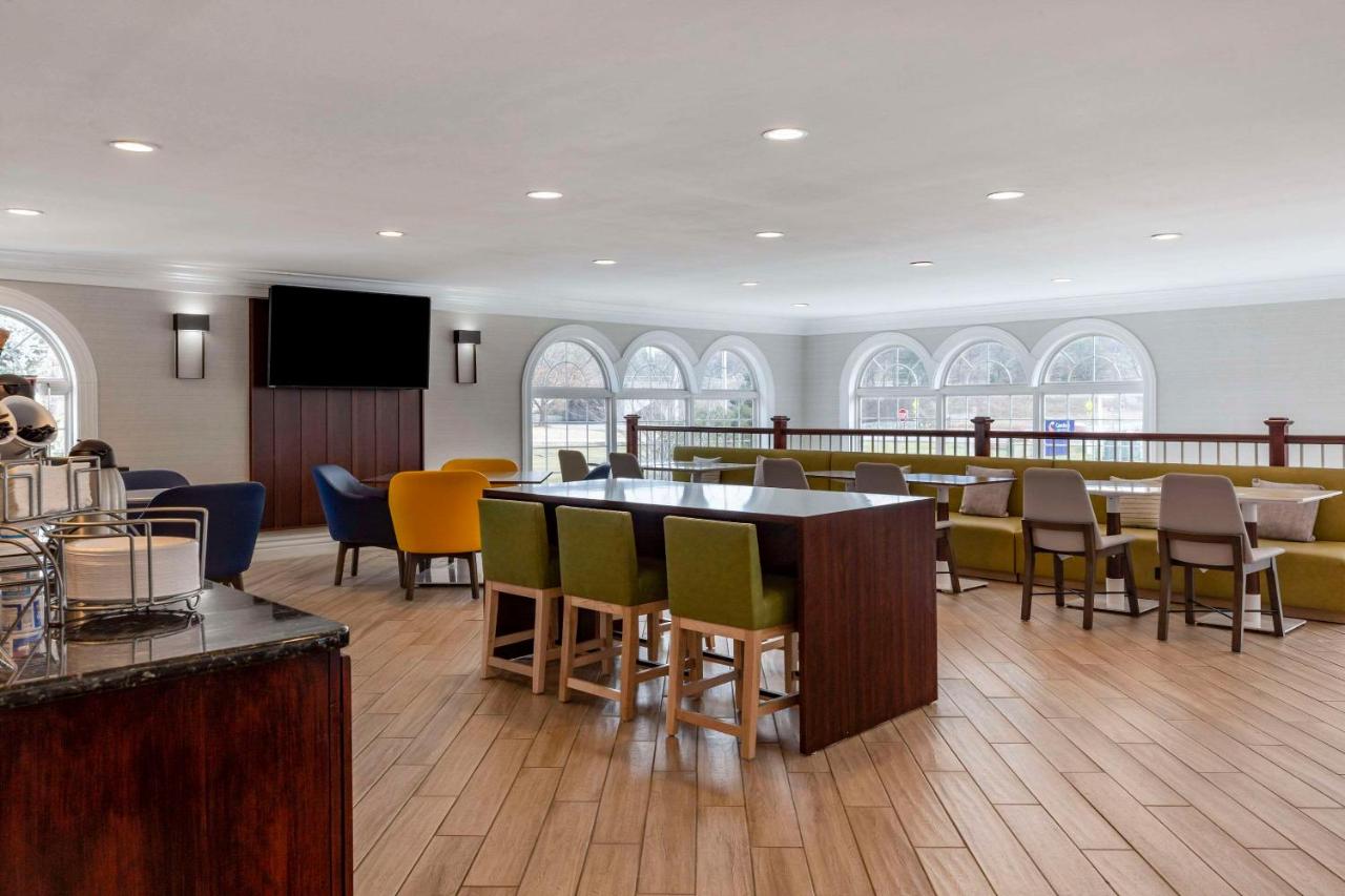 Fotos del hotel - COMFORT INN & SUITES EAST GREENBUSH-ALBANY