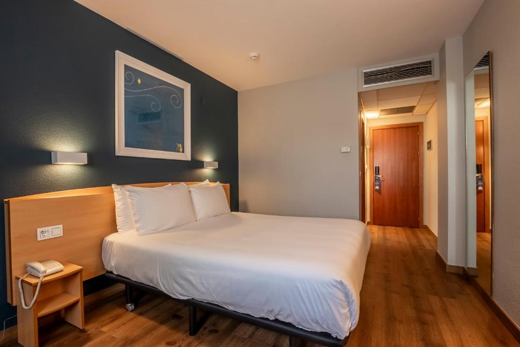 Fotos del hotel - TRAVELODGE MURCIA