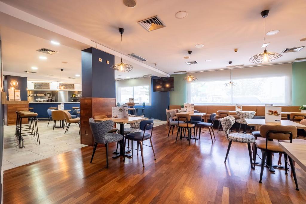 Fotos del hotel - TRAVELODGE MURCIA