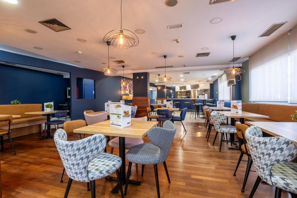 Fotos del hotel - TRAVELODGE MURCIA