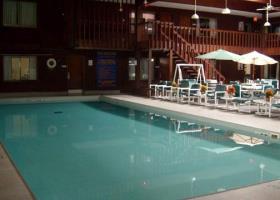 Rodeway Inn AND Suites