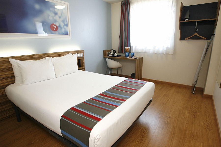 TRAVELODGE BARCELONA POBLENOU