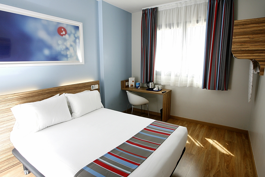 Fotos del hotel - TRAVELODGE MADRID METROPOLITANO