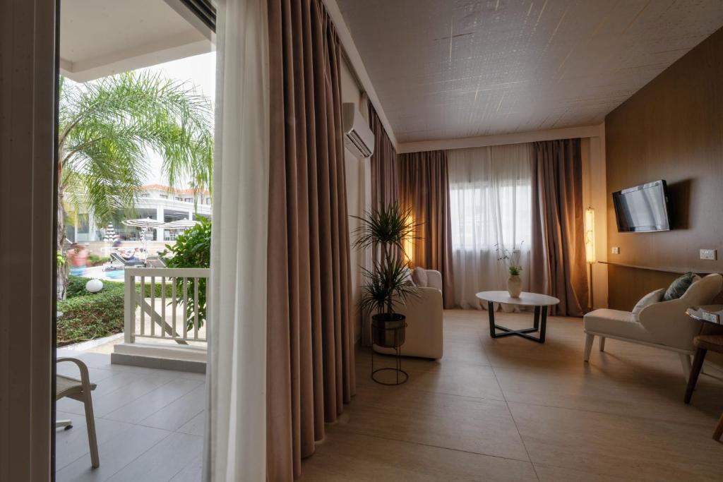 Fotos del hotel - KING JASON PAPHOS- ADULTS ONLY